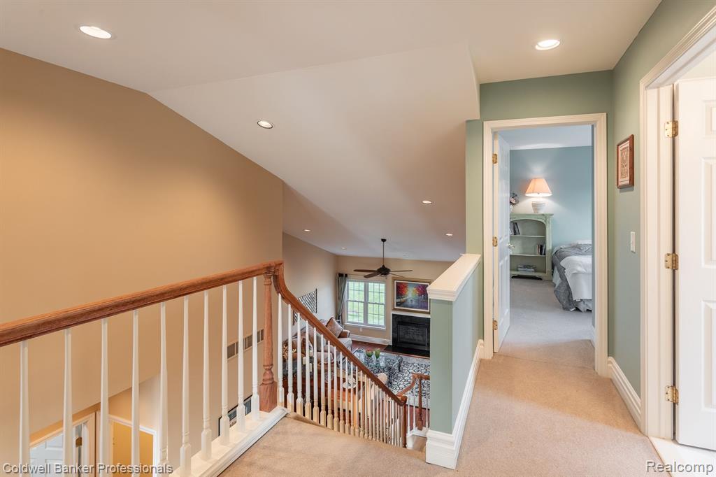 26270 VALHALLA Drive, Farmington Hills, MI 48331 — Photo 27