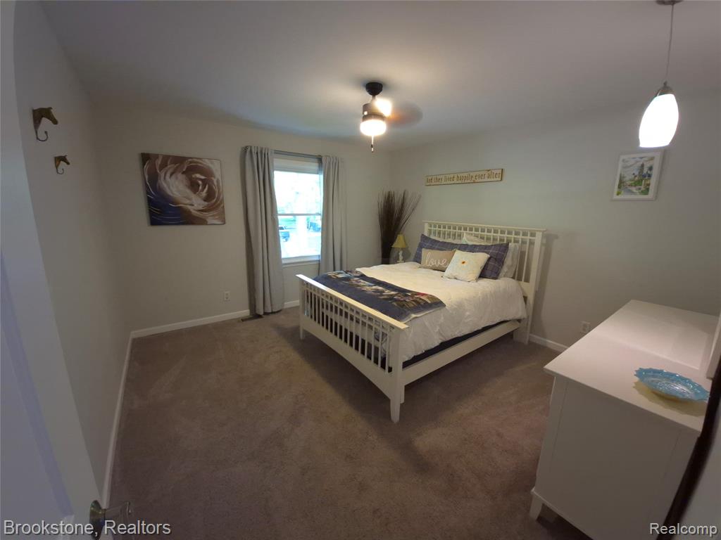 4890 Whipple Lake Road, Clarkston, MI 48348 — Photo 34