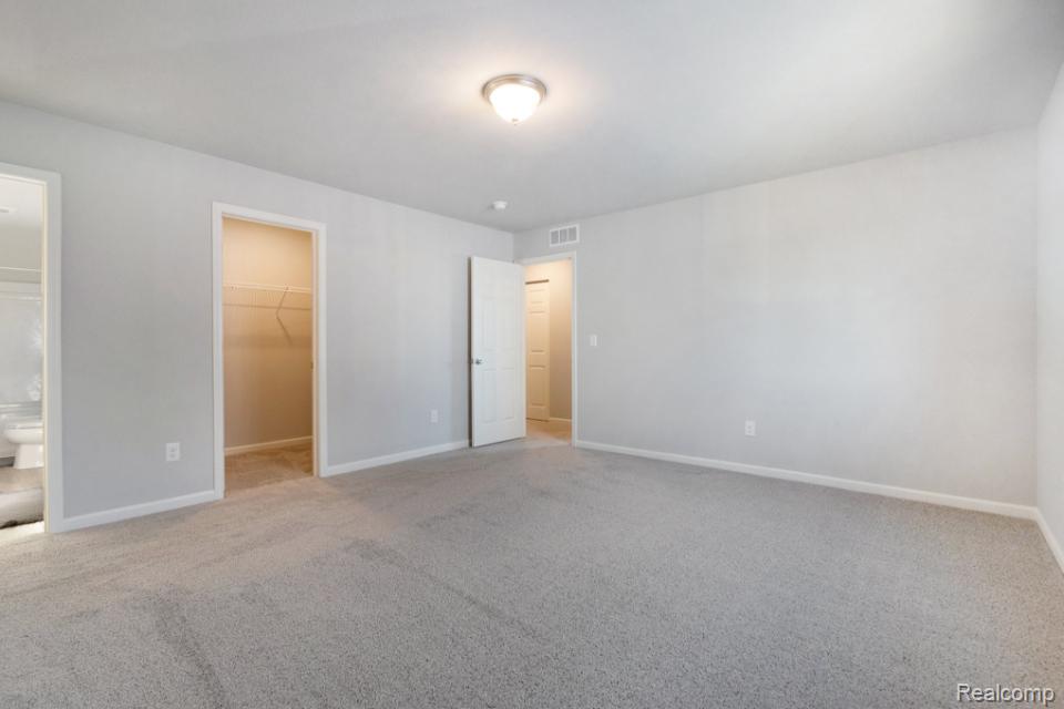 8145 Moonlight Creek Lane, Fowlerville, MI 48836 — Photo 15