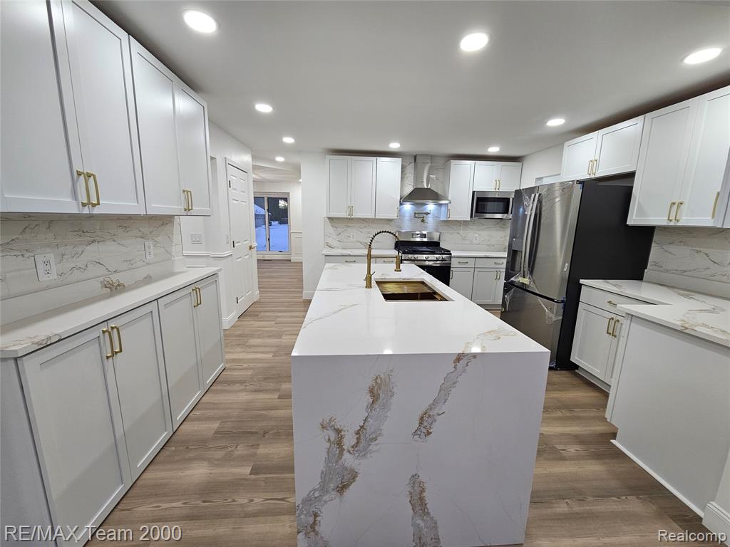 23237 Evan Court, New Boston, MI 48164 — Photo 24