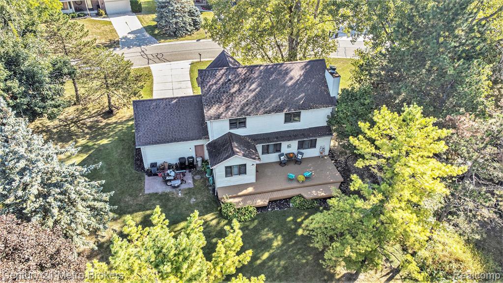 5376 OLDE SHAWBORO Road, Grand Blanc, MI 48439 — Photo 32