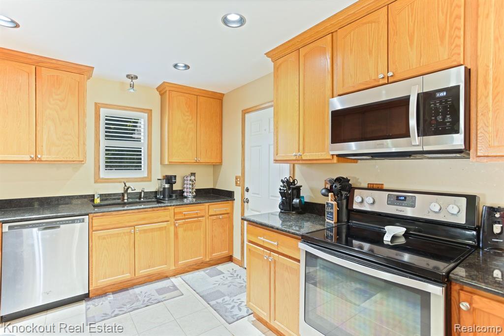 4270 MILL Street, North Branch, MI 48461 — Photo 15