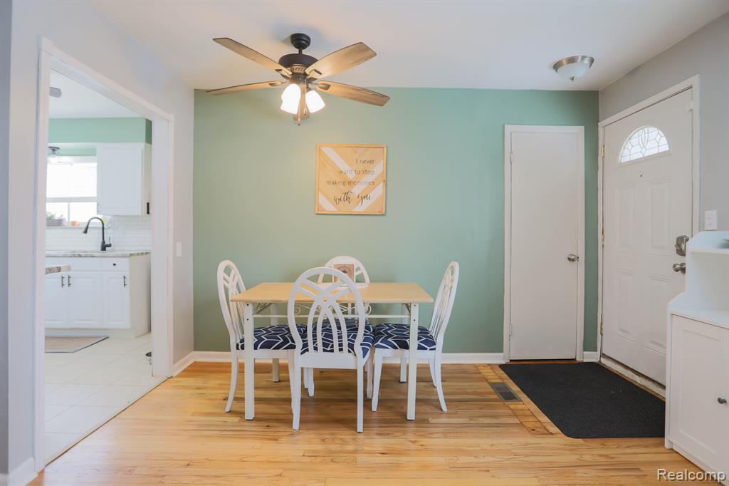 462 PEARSALL Avenue, Pontiac, MI 48341 — Photo 7