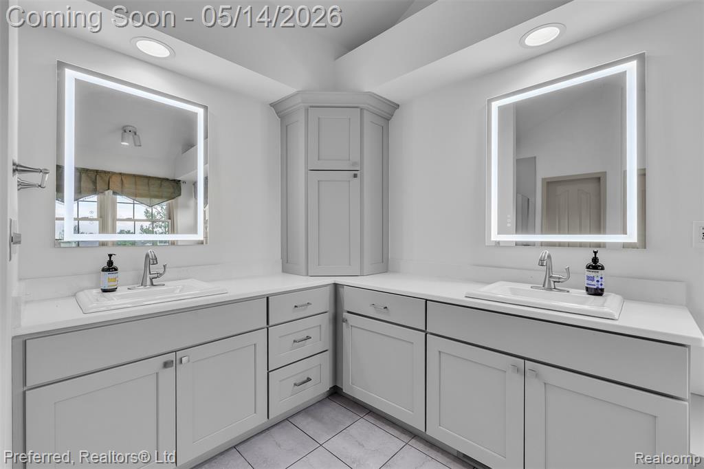 47046 Eastbourne Road, Canton, MI 48188 — Photo 41