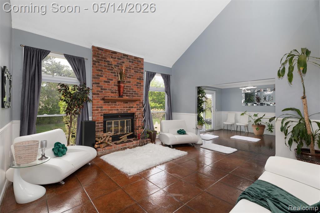 27526 Bridle Hills Drive, Farmington, MI 48336 — Photo 5