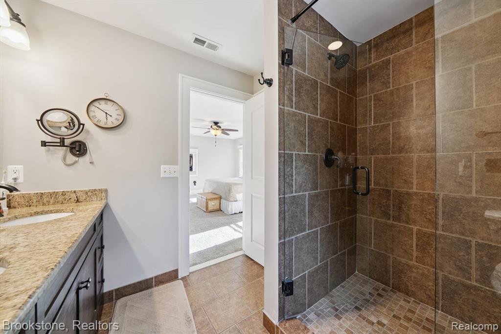 718 Irving Avenue, Royal Oak, MI 48067 — Photo 29