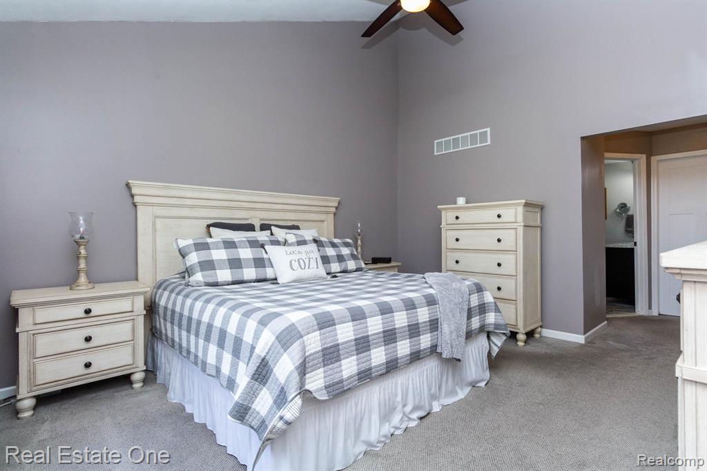 60608 S LYON Trail, South Lyon, MI 48178 — Photo 18