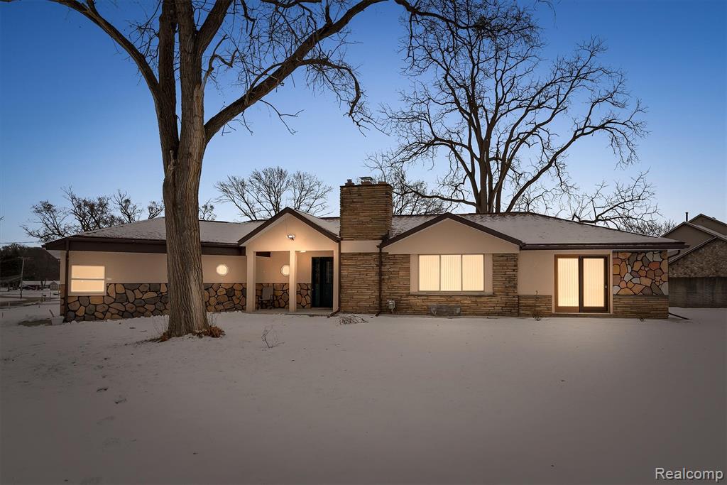 15500 Millar Road, Clinton Twp, MI 48036 — Photo 3