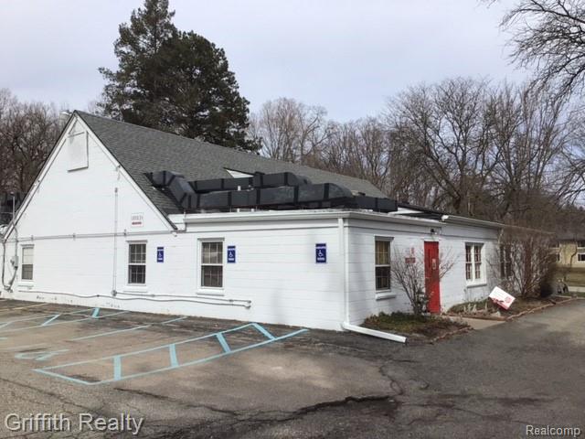 503 Lake Street, Howell, MI 48843 — Photo 2