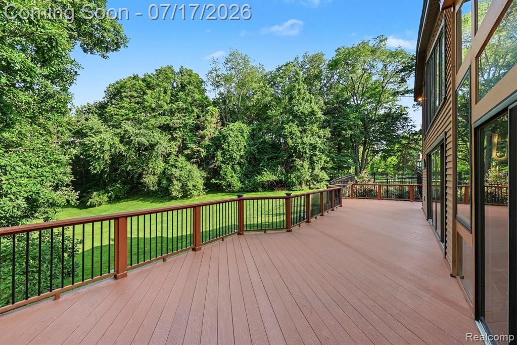 5685 Paint Valley Drive, Rochester, MI 48306 — Photo 39