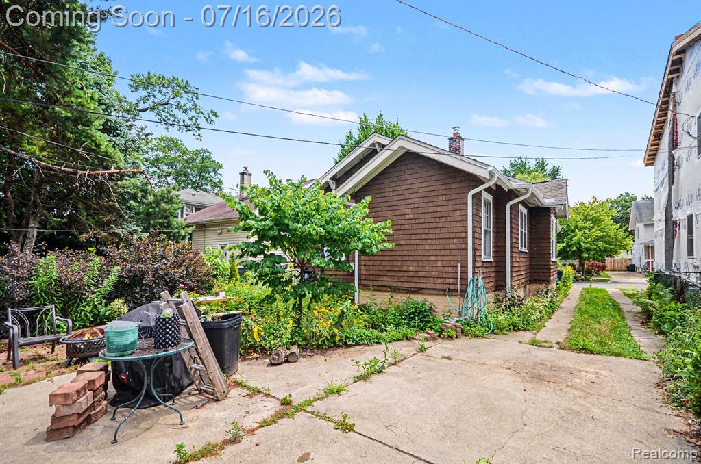 440 W Saratoga Street, Ferndale, MI 48220 — Photo 28