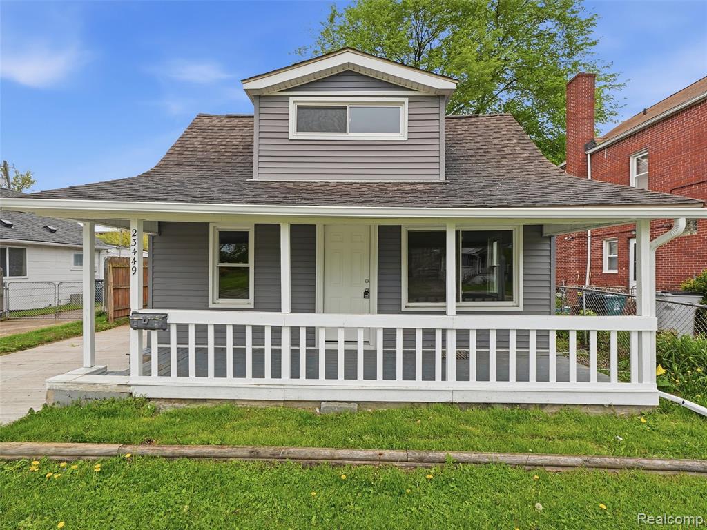23449 Carlisle Avenue, Hazel Park, MI 48030 — Photo 3