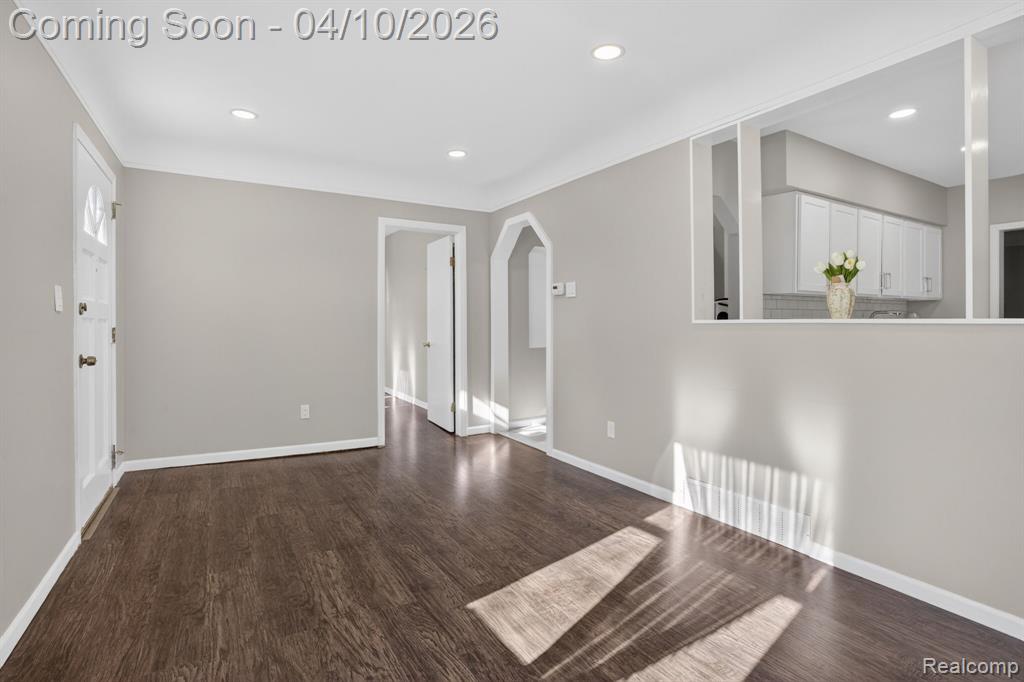 27352 Townley Street, Madison Heights, MI 48071 — Photo 10