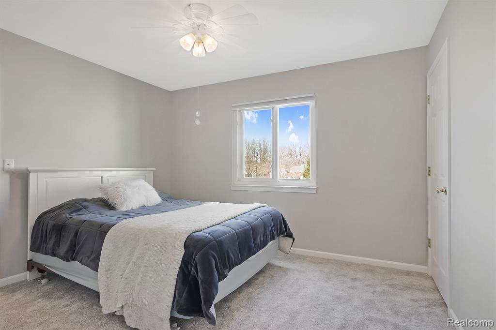 21191 GREENBRIAR Lane, South Lyon, MI 48178 — Photo 29