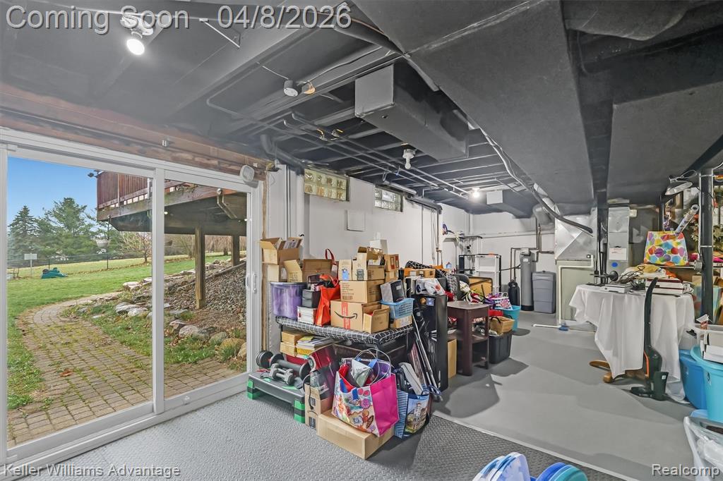 6385 Woodcrest Ridge, Clarkston, MI — Photo 34