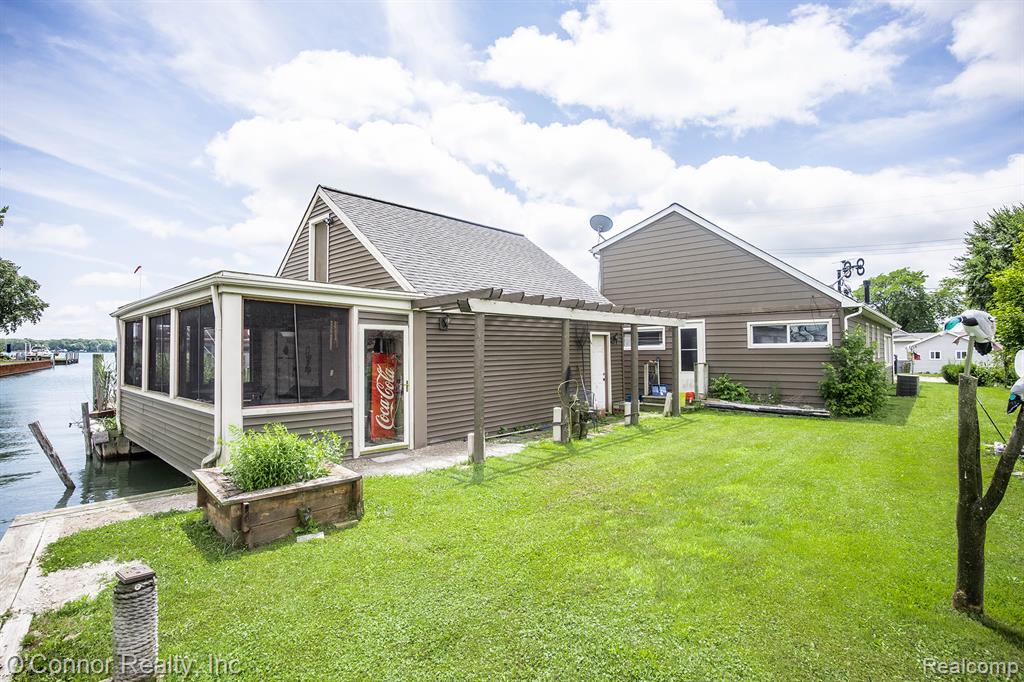 130 Delta Drive, Algonac, MI 48001 — Photo 37