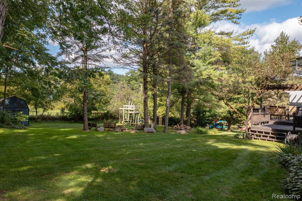 8620 RATTALEE LAKE Road, Clarkston, MI 48348 — Photo 40