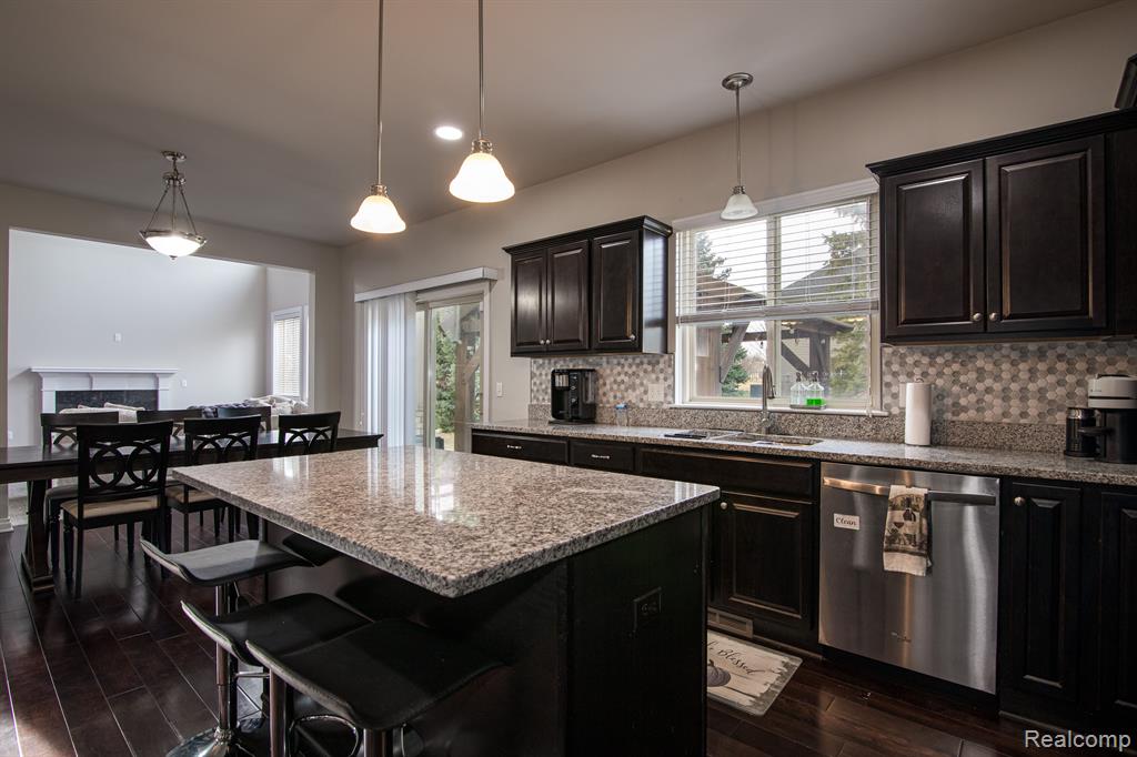 832 W BAY SHORE Drive, Oxford, MI 48371 — Photo 15