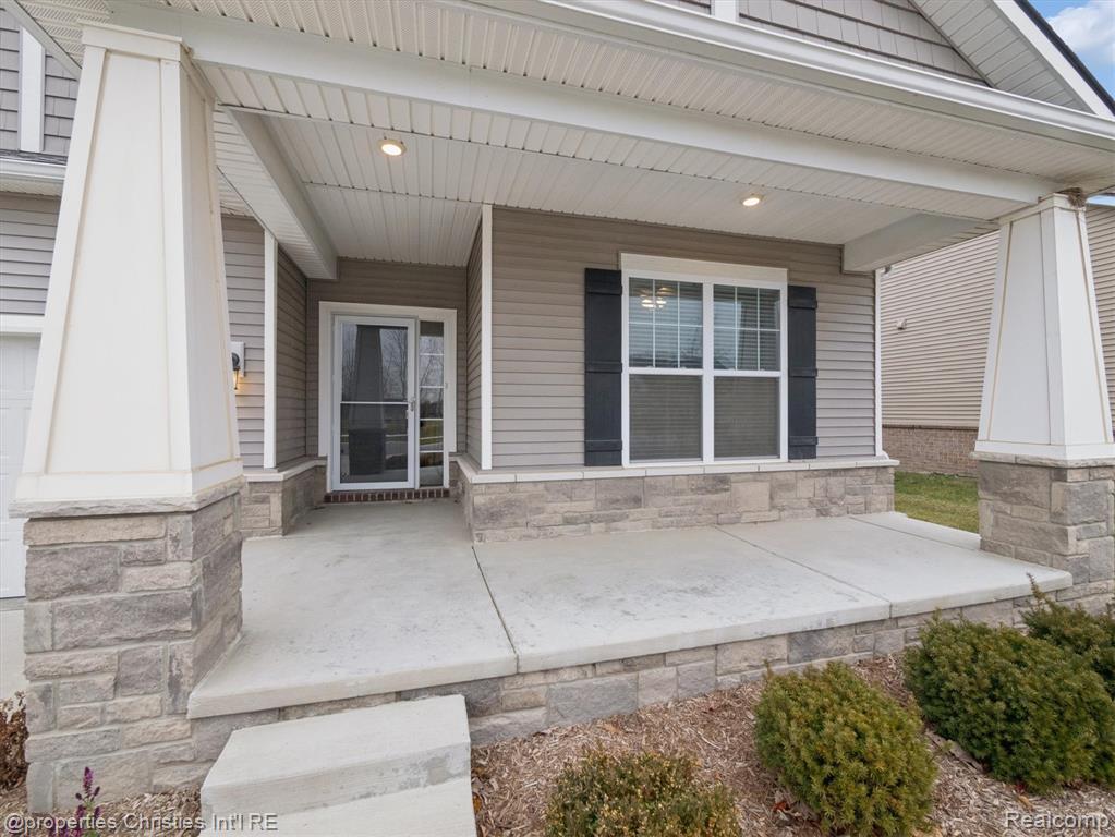 48024 Barrington Drive, Canton, MI 48188 — Photo 4