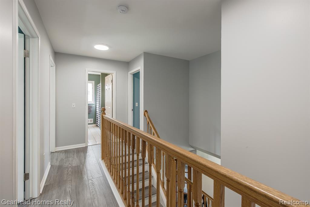 8088 Denton Hill Road, Fenton, MI 48430 — Photo 18
