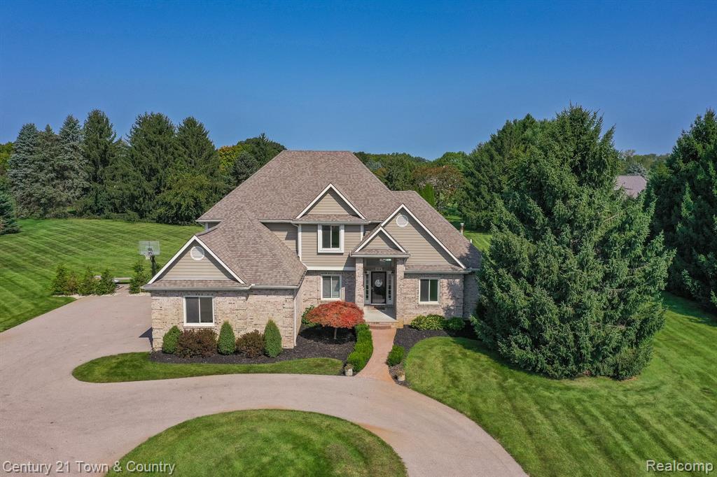 914 SHREWSBURY Drive, Clarkston, MI 48348 — Photo 56
