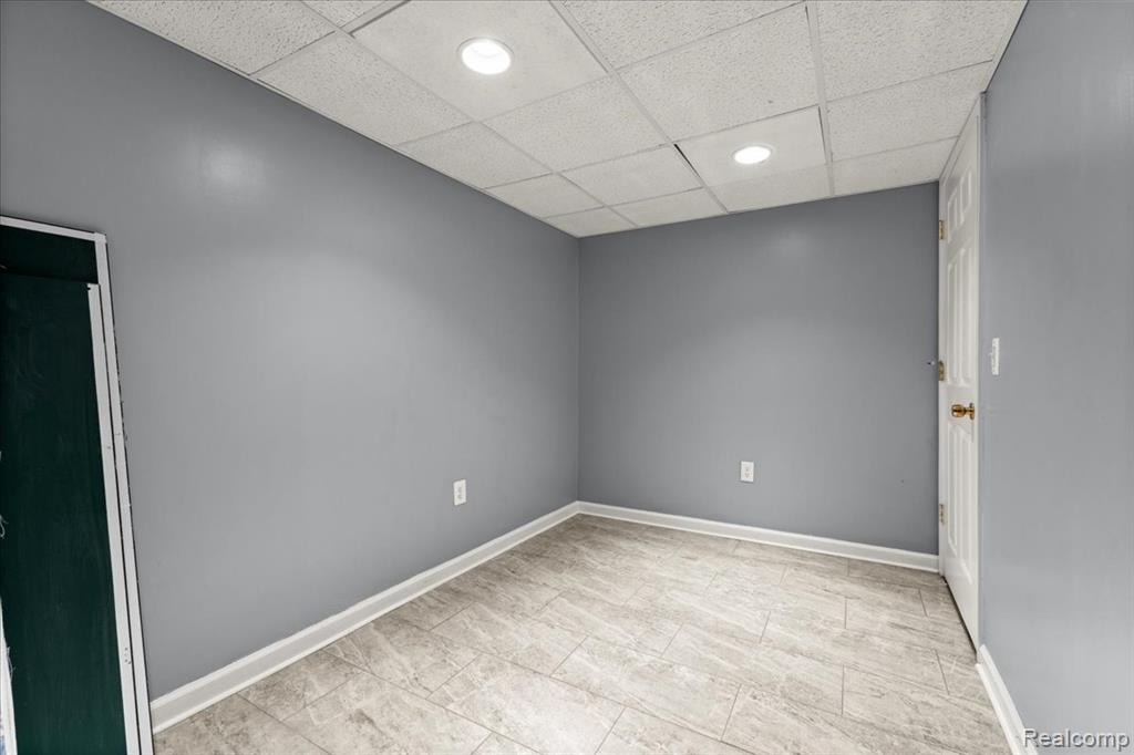 45299 Debbie Court, Macomb, MI 48042 — Photo 26