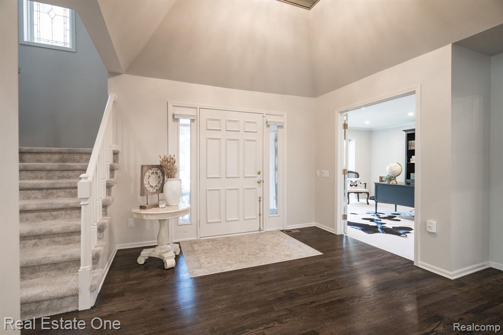 4794 RIVERS EDGE Drive, Troy, MI 48098 — Photo 6