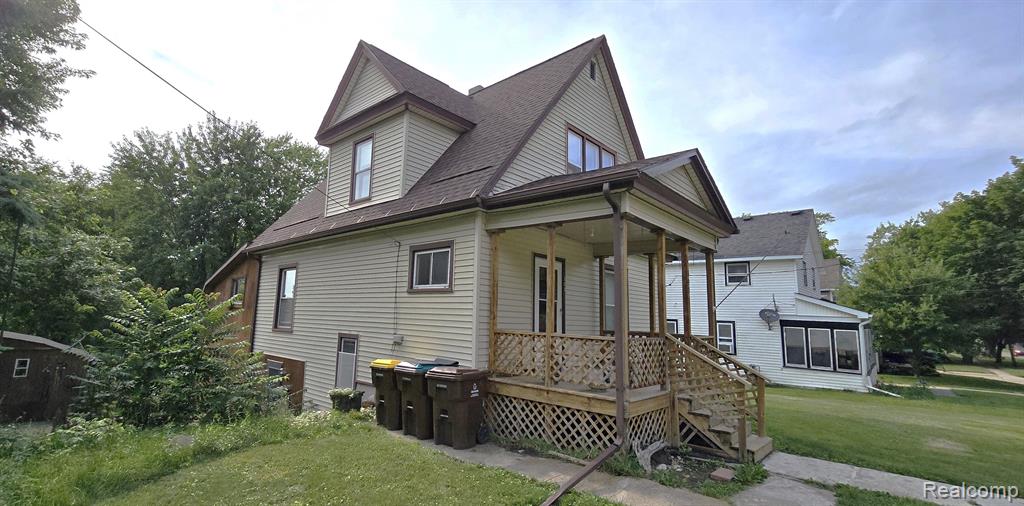 303 N SHIAWASSEE Street, Bancroft, MI 48414 — Photo 2