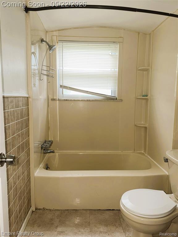 19376 Dale Street, Detroit, MI 48219 — Photo 9