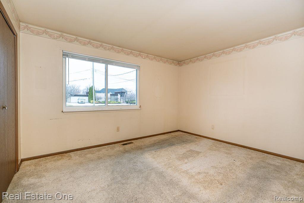 49680 KEYCOVE, Chesterfield, MI 48047 — Photo 20