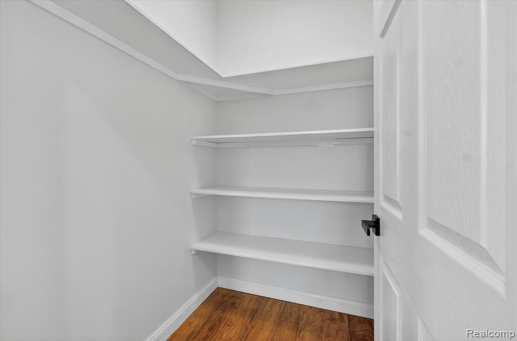 37235 Jefferson Avenue, Harrison Township, MI — Photo 16