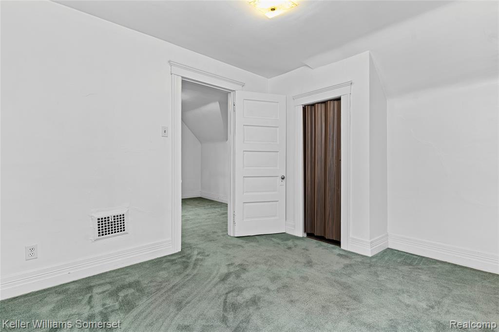 8151 Dayton Street, Detroit, MI 48210 — Photo 46