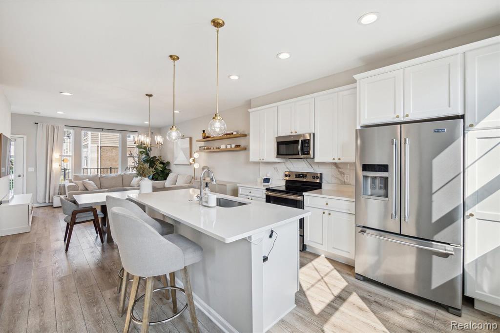 3189 Chambers W, Wixom, MI 48393 — Photo 11