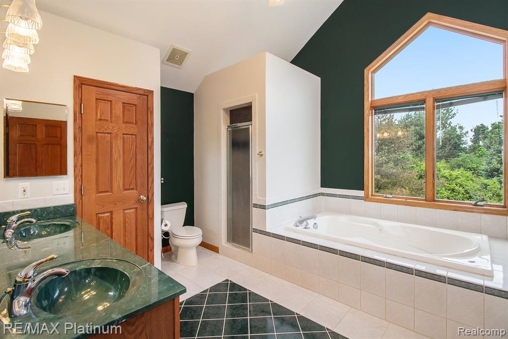 6450 FISHER ROAD, Howell, MI 48855 — Photo 13