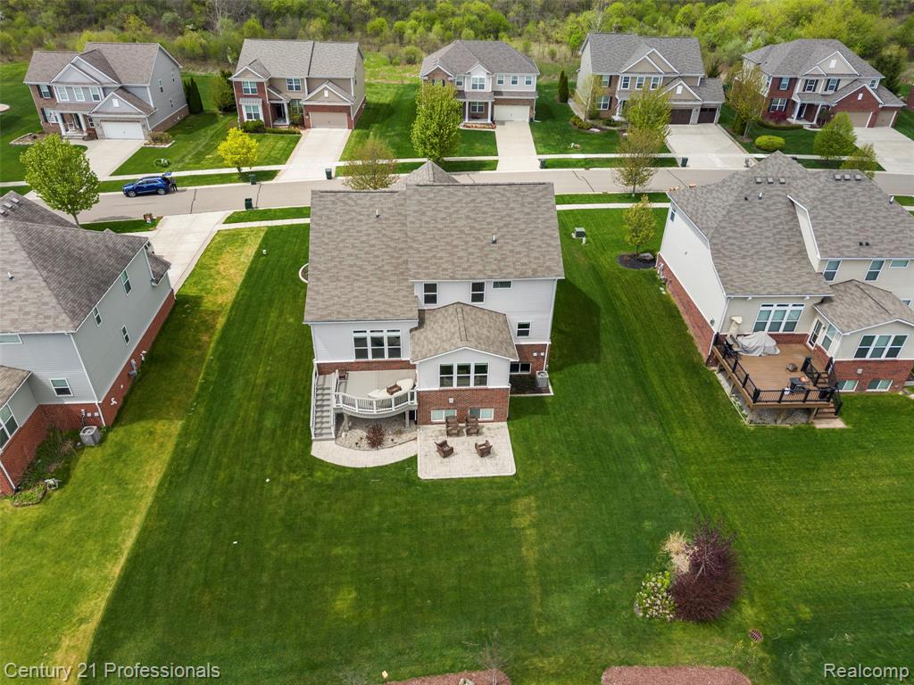 2083 Findley Circle, Lake Orion, MI — Photo 46