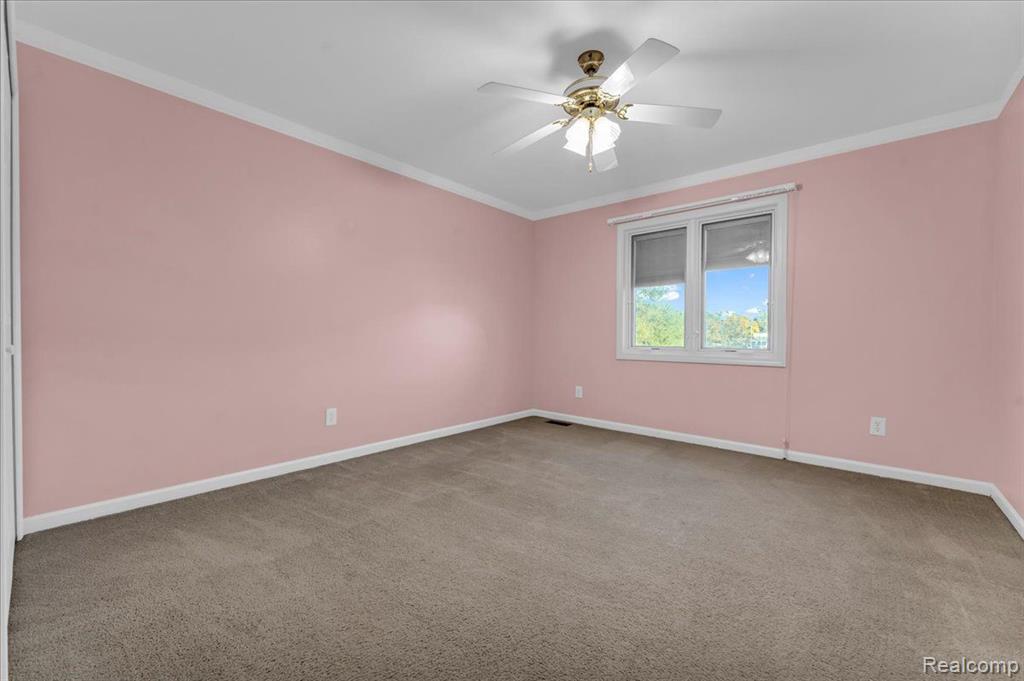 54 MAPLEGROVE Drive, 2, Clawson, MI — Photo 17