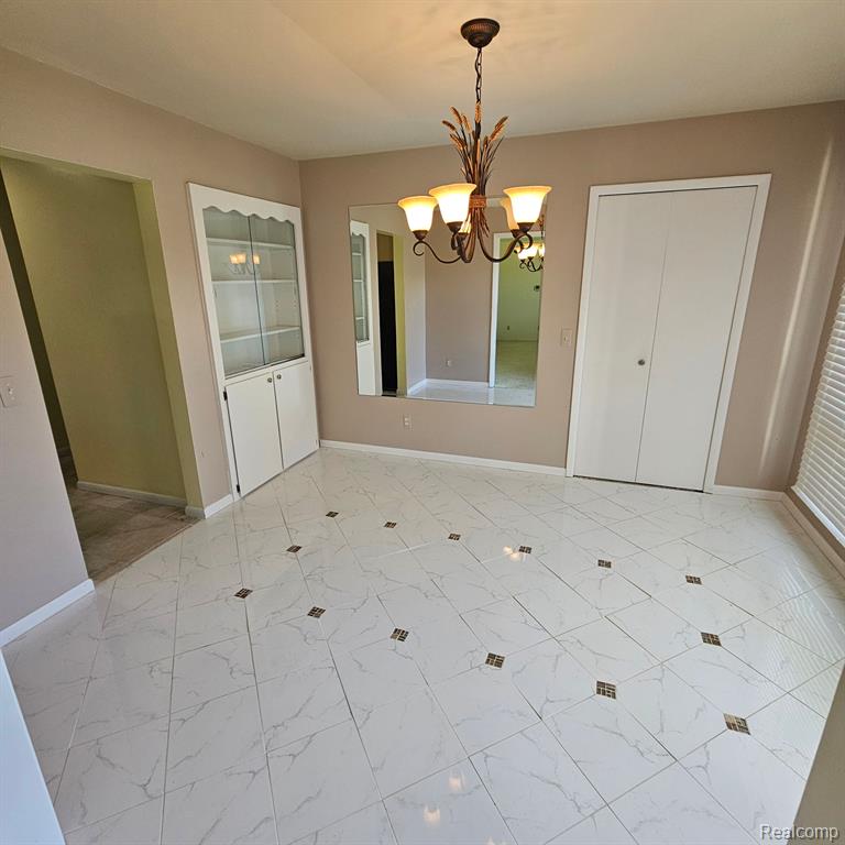 9233 SMITHS CREEK Road, Wales, MI — Photo 15