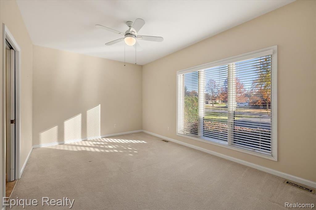 374 Oakbridge Drive, Oakland, MI 48306 — Photo 48