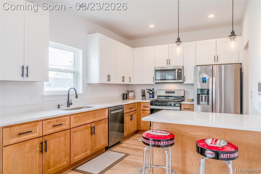 25800 Groveland, Roseville, MI 48066 — Photo 16