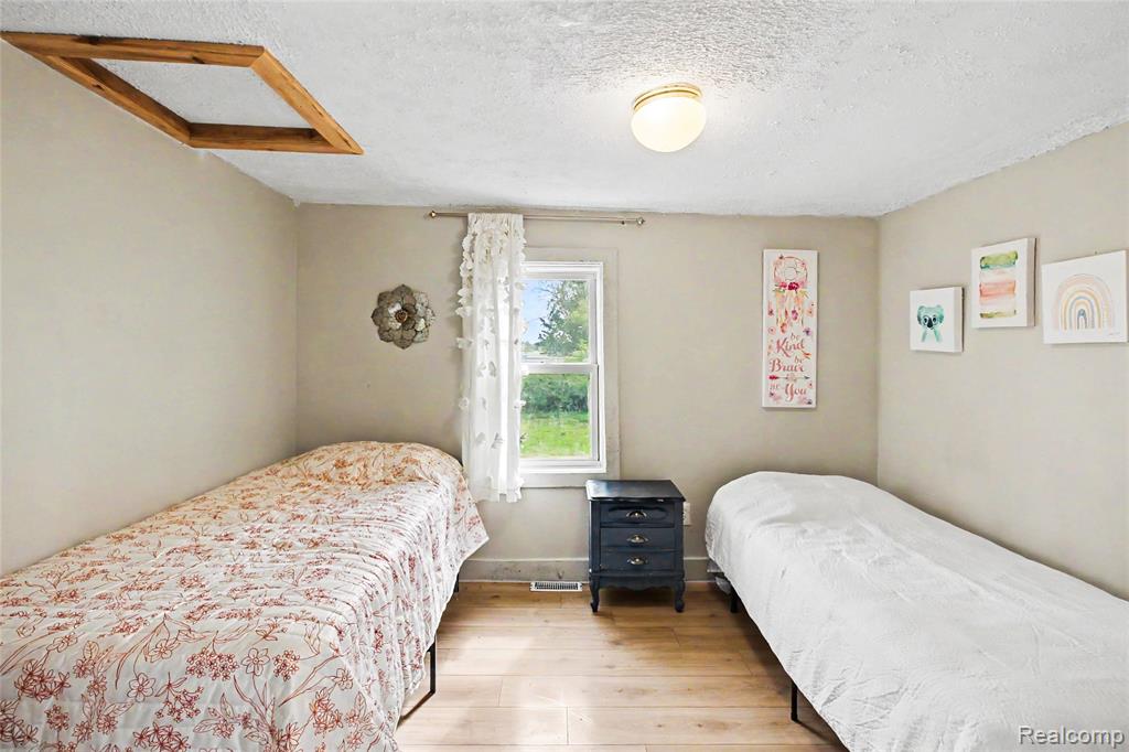 9433 E Lovejoy Road, Perry, MI 48872 — Photo 15