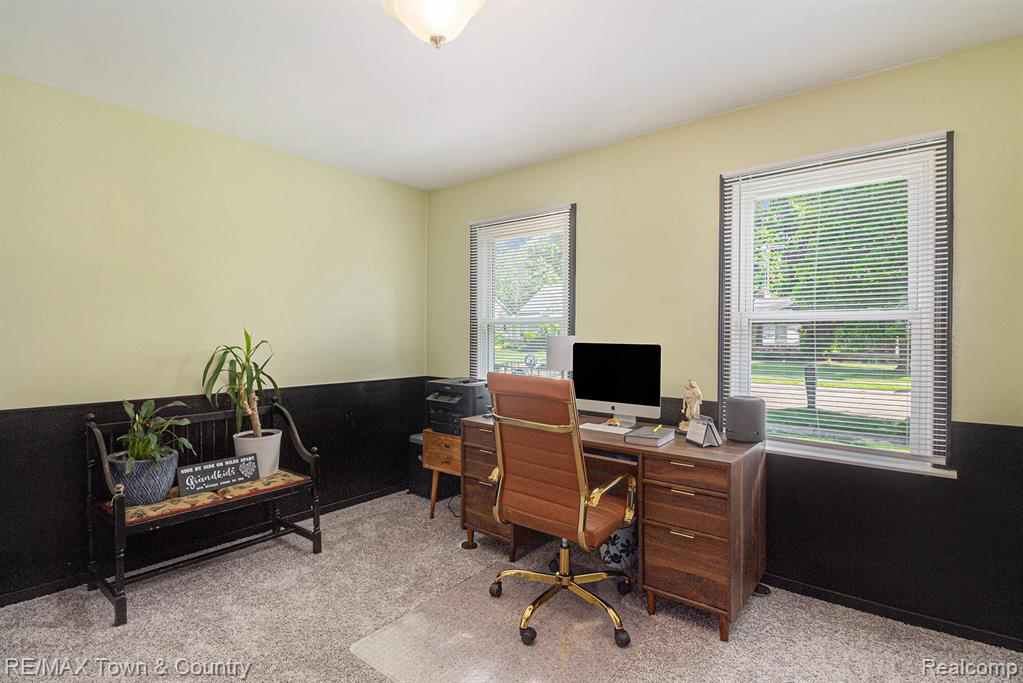 813 Birchwood Drive, Flushing, MI 48433 — Photo 25