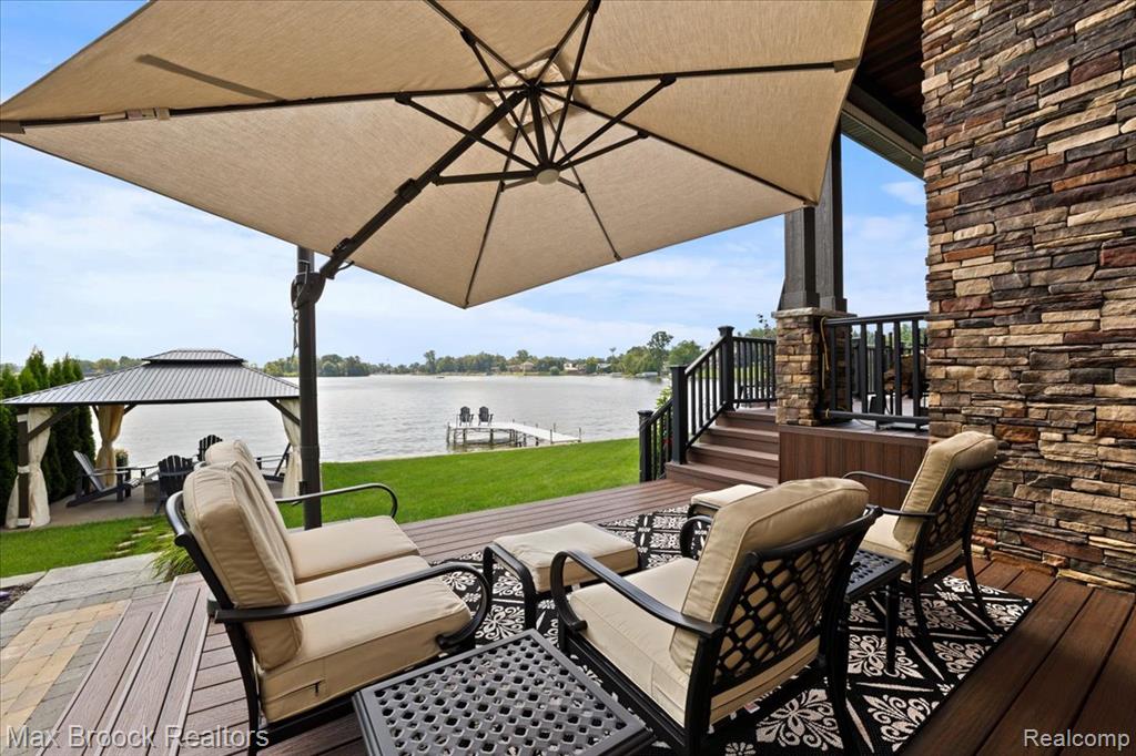 8184 Woodland Shore Drive, Brighton, MI 48114 — Photo 45