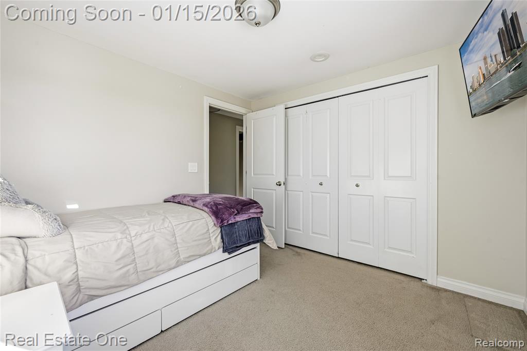8680 Harbortowne Drive, Clarkston, MI 48348 — Photo 36