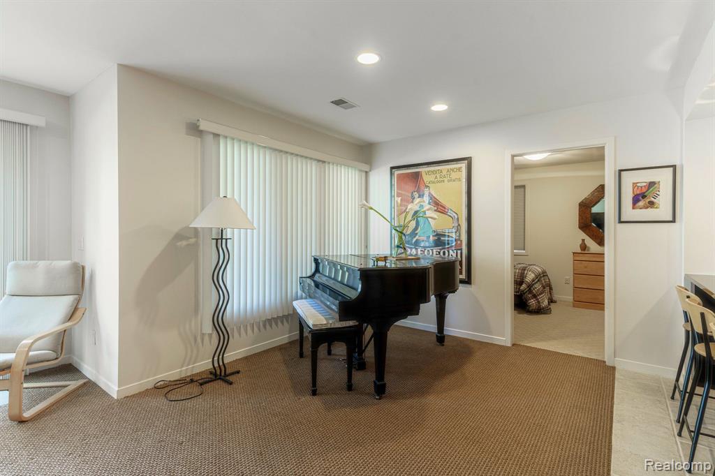 6264 WILDWOOD Lane, West Bloomfield, MI 48324 — Photo 32