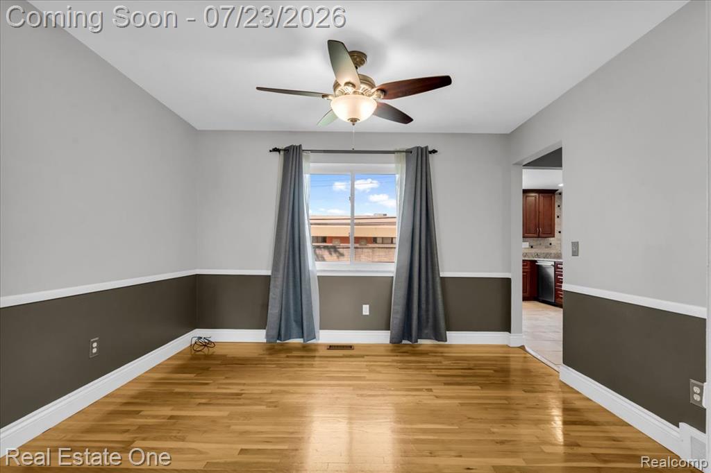 5063 Abington Drive, Troy, MI 48085 — Photo 15