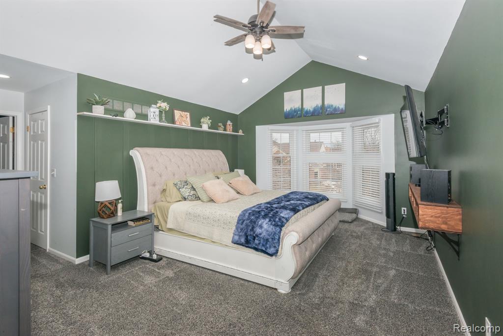 46009 WINDRIDGE Lane, Canton, MI 48188 — Photo 45