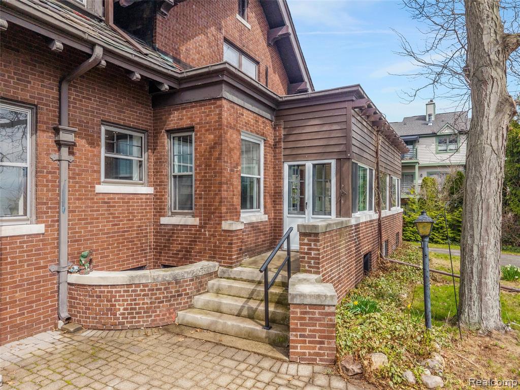 29128 Jefferson Avenue, Saint Clair Shores, MI 48081 — Photo 70