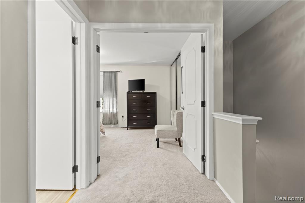 1936 Torquay Avenue, Royal Oak, MI 48073 — Photo 17