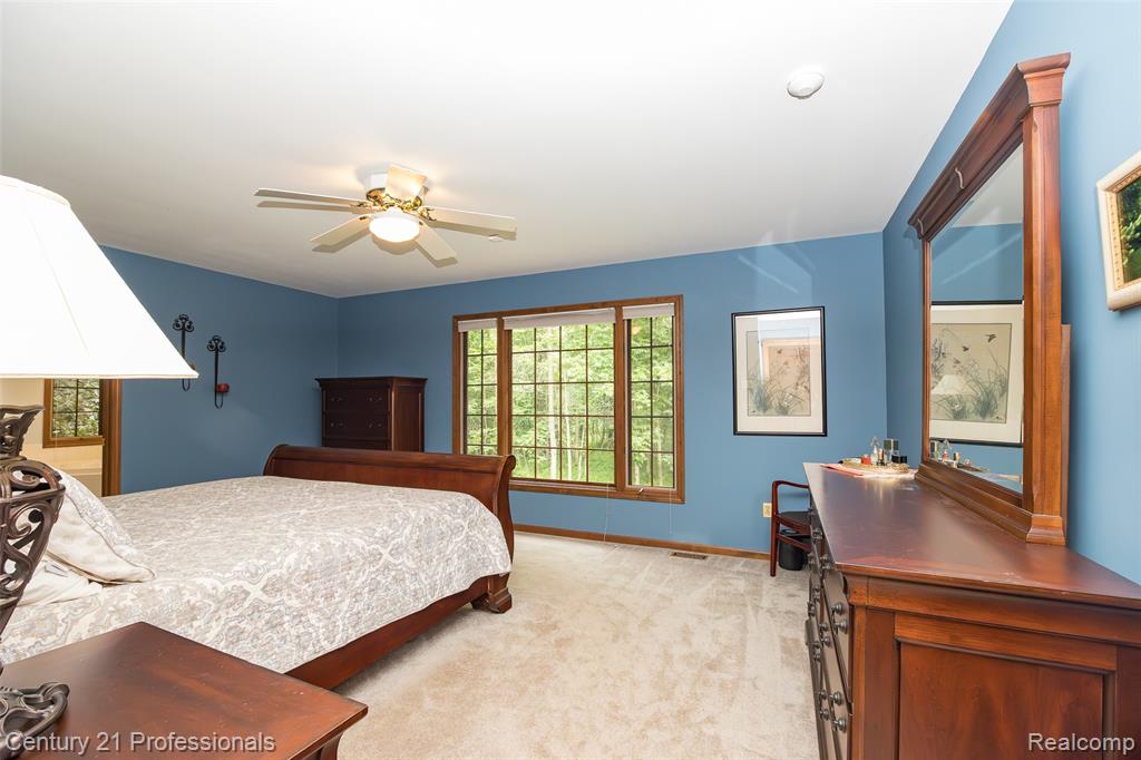 9200 Fox Hollow Road, Clarkston, MI 48348 — Photo 13