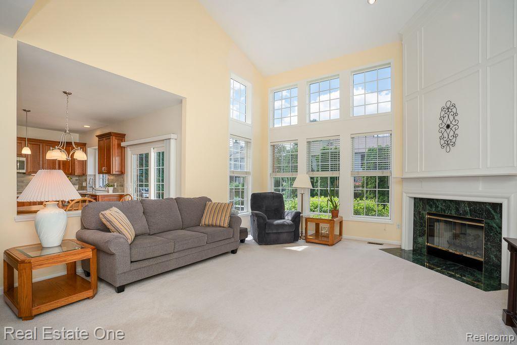 961 HOLLOW CORNERS, Rochester, MI 48307 — Photo 21